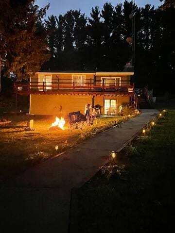 Enjoy the starts and smores by our outdoor firepit.