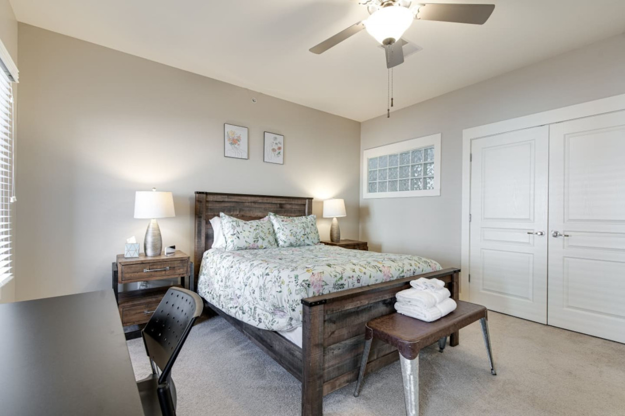 Master bedroom with Desk and En Suite