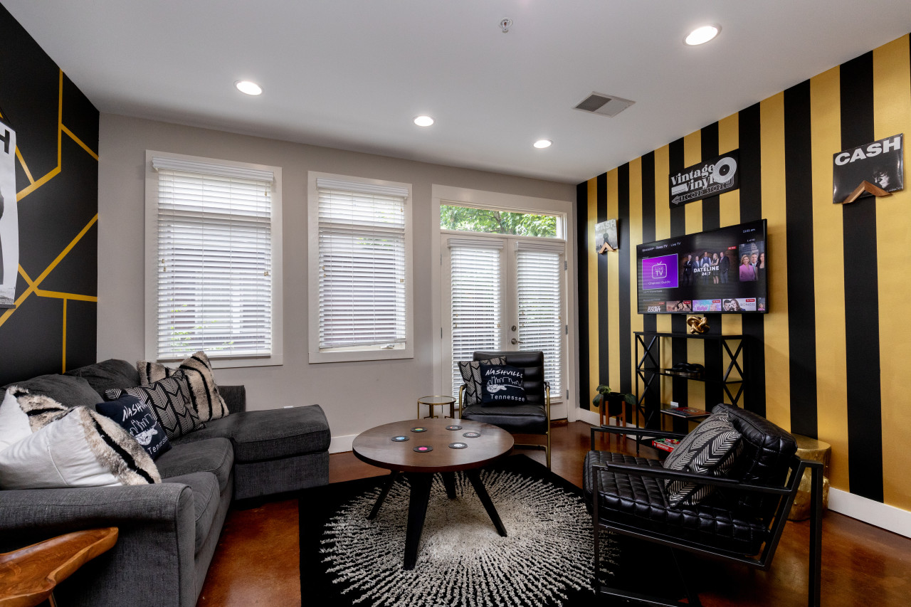 Stream your favorite TV shows and movies with family and friends