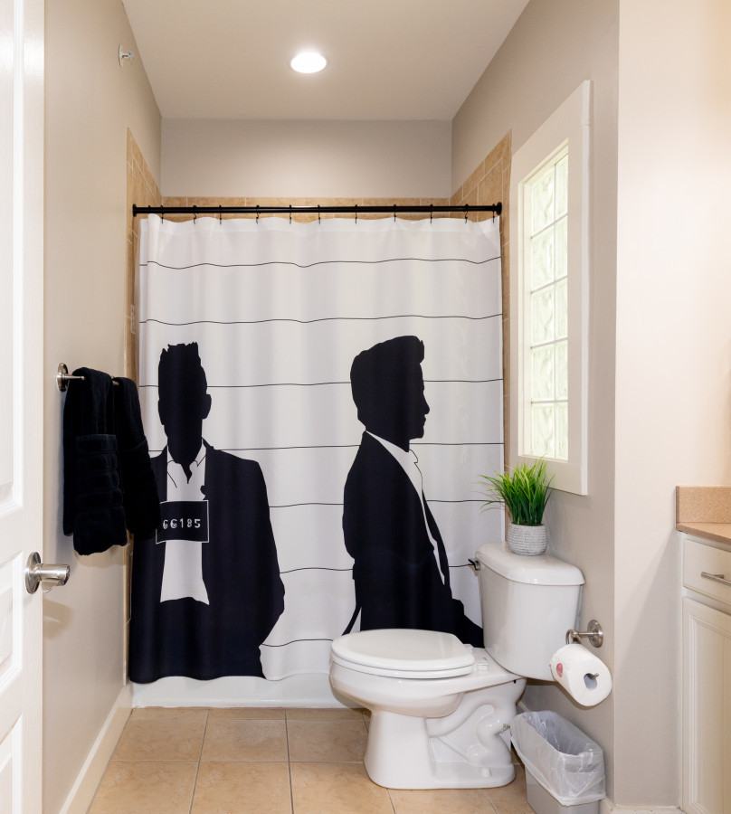 cashville-near-music-row-private-balcony*/