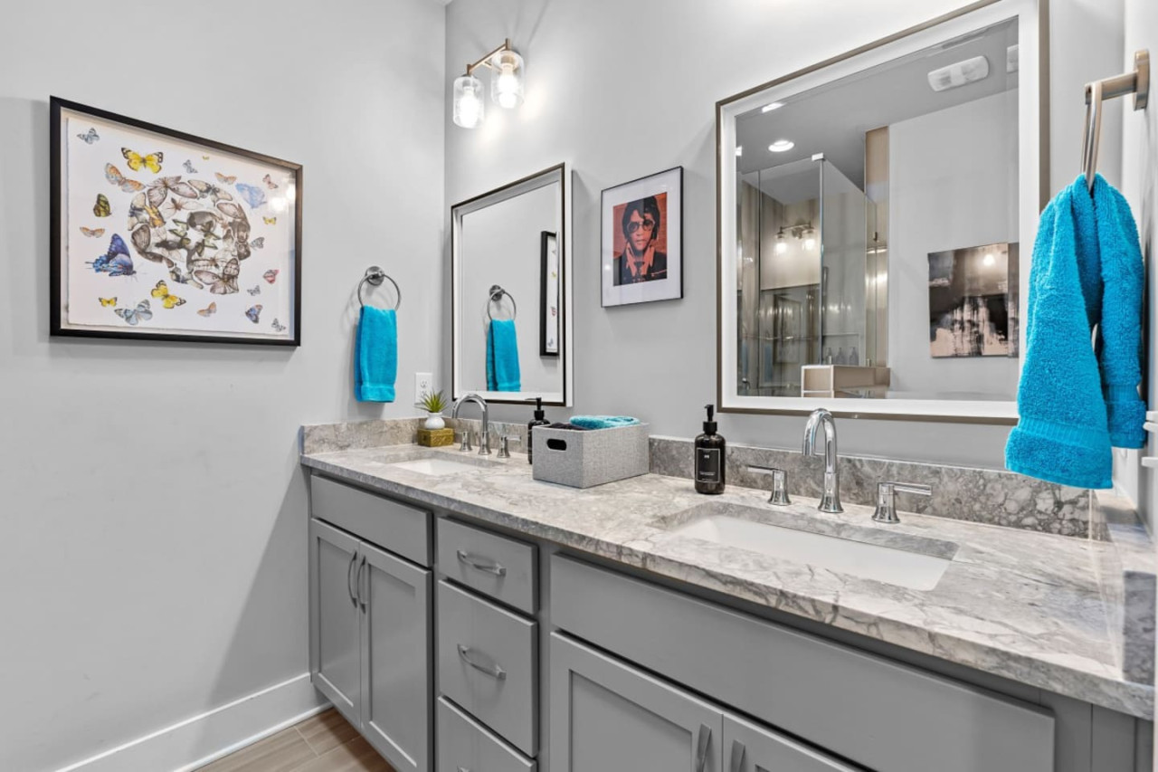 city-dreamsorbroadwayordesignerorbachelorette/