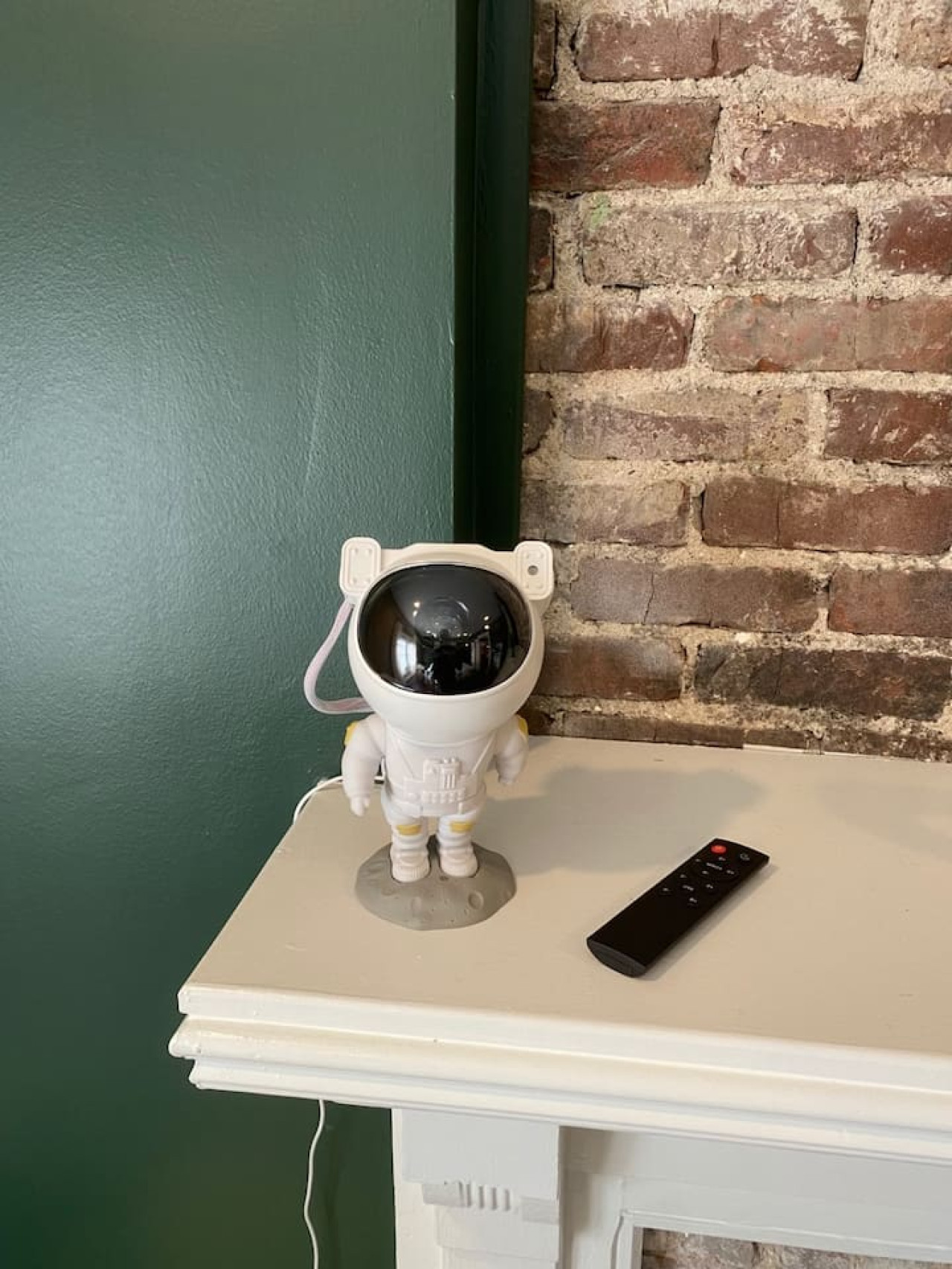 space-cowboy-firepit-huge-yard-close2downtown/