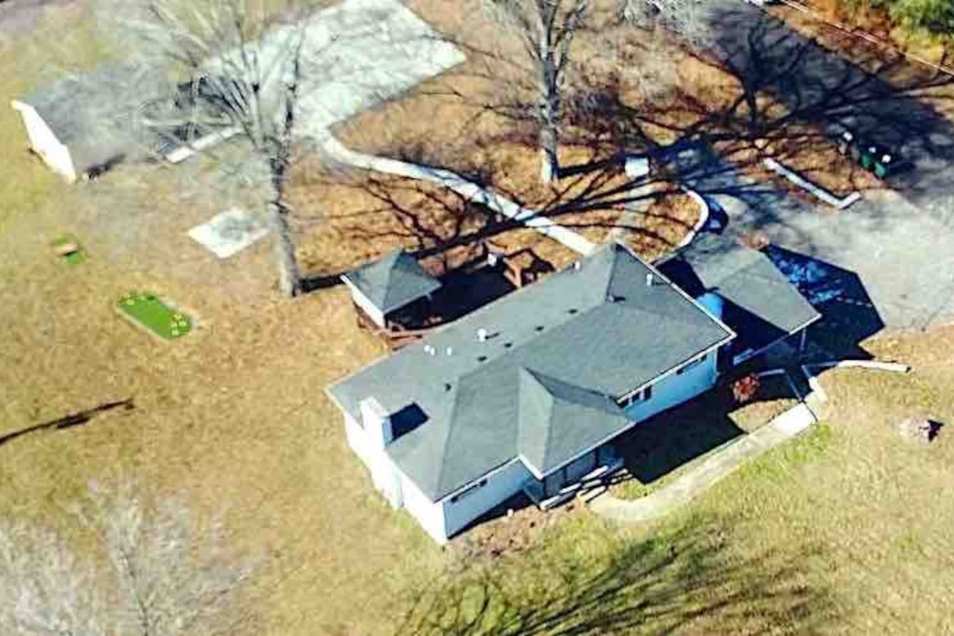 Huge property for your enjoyment