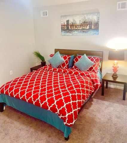 2x Bdrms & 2x Baths NEW!COMFY!NYC!Near DTWN!Wifi - Newark