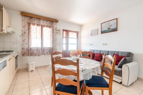 House Ivana - Unit 376207-13