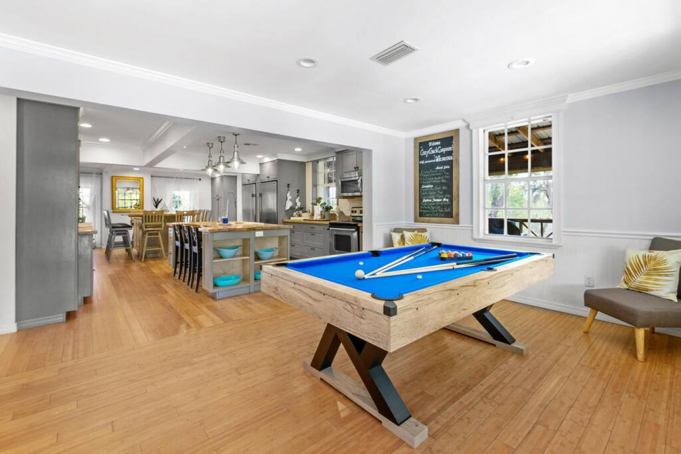 1-largest-tampa-private-compound-13br-sleeps-40+-heated-poolspa/