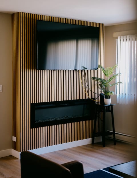 Luxurious Remodeled 1BR Condo
