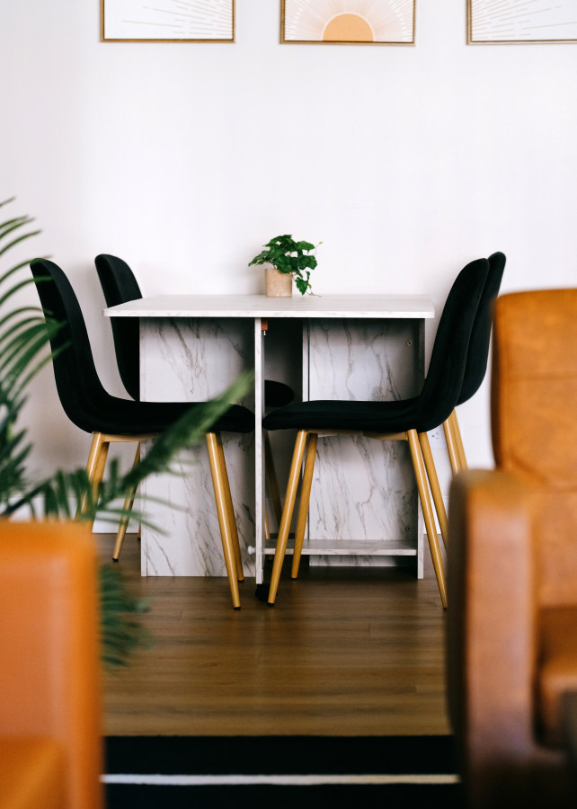 luxurious-remodeled-1br-condo/