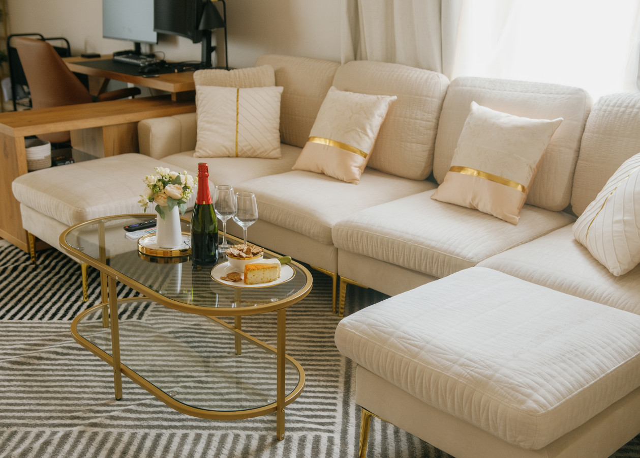 New Modern 3BR • Gym • Workspace • Quiet Location