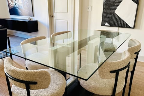 Downtown Philly, Luxury Condo