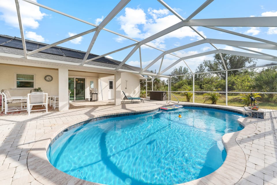 3 BR Pool Home, Near the Beach & Golf Courses! - Port Charlotte