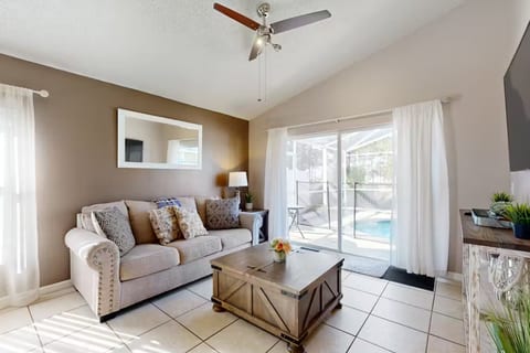 4BR Sunny Paradise near Disney World