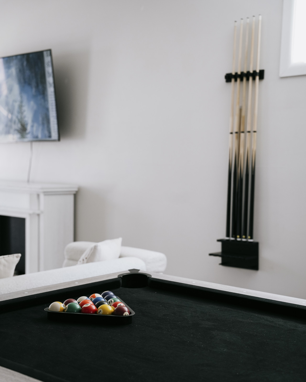 4BR Home with Game Room: Chicago Leisure Escape