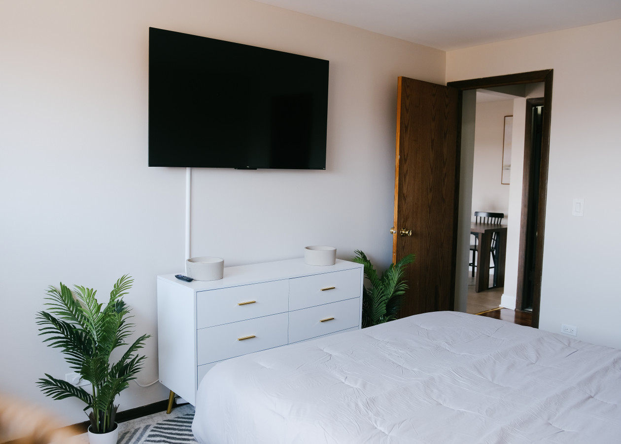 near-o'hare-*-personal-gym-and-balcony-*-safe-area/