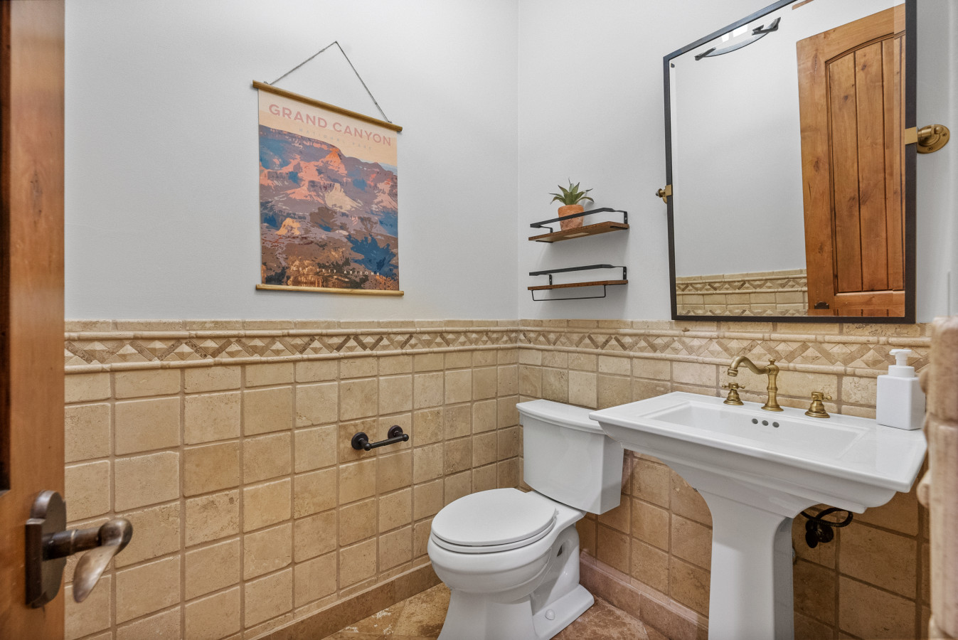 $3M Mansion- Heated Pool- Pickleball- Sleeps 25