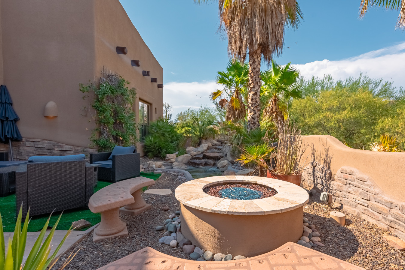 $3M Mansion- Heated Pool- Pickleball- Sleeps 25