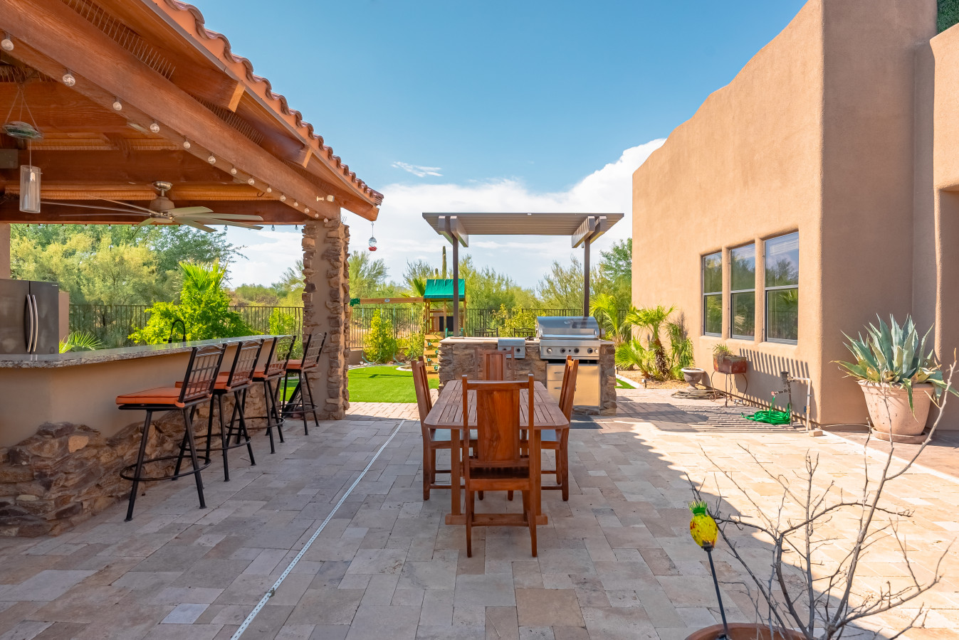 $3M Mansion- Heated Pool- Pickleball- Sleeps 25