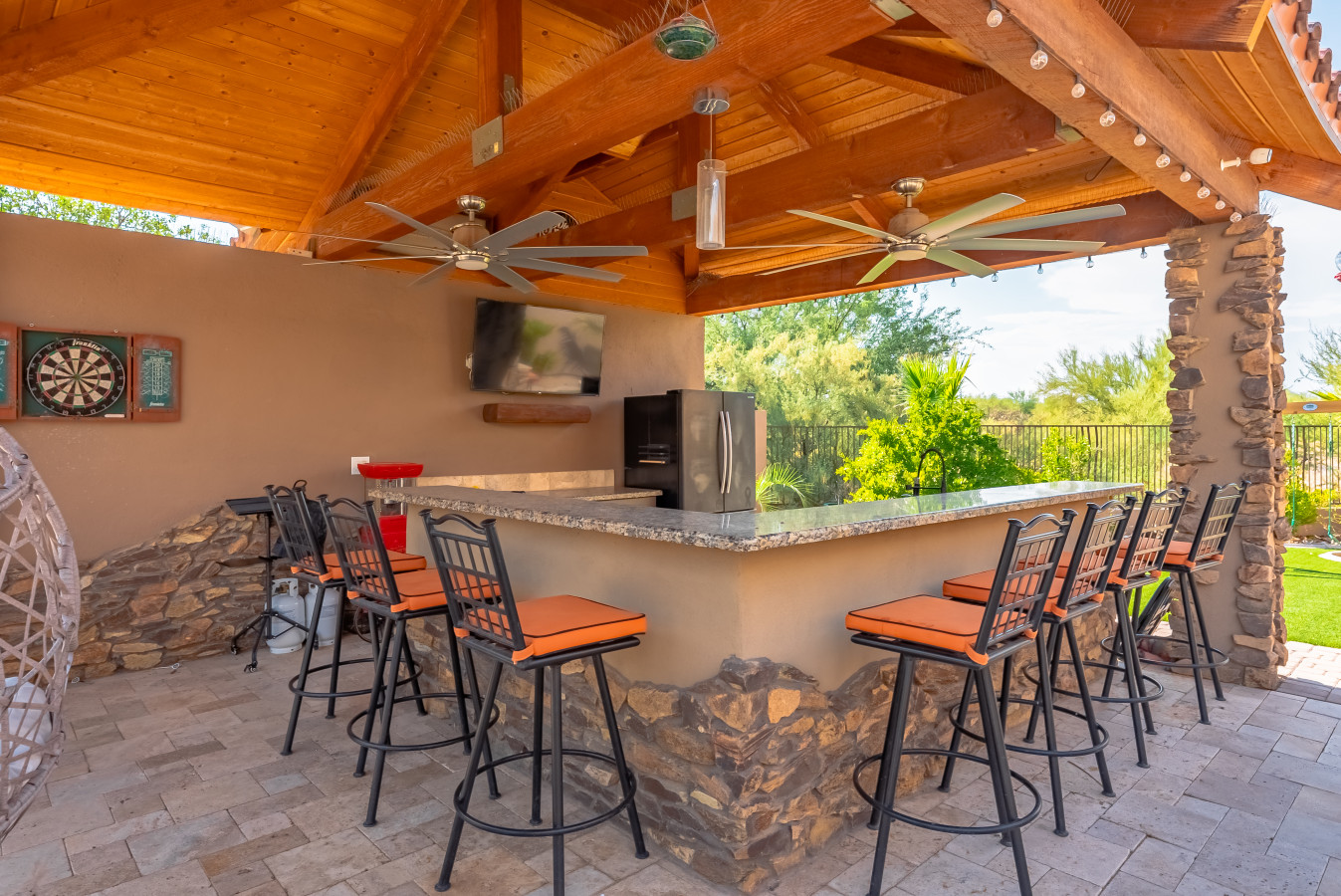 $3M Mansion- Heated Pool- Pickleball- Sleeps 25