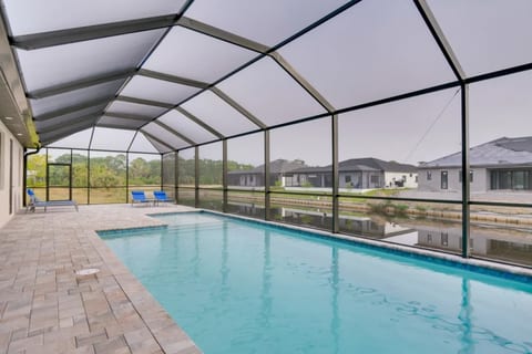 3BR Cape Coral Waterfront Home | Pool & Lanai