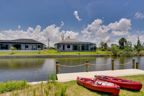 3BR Cape Coral Waterfront Home | Pool & Lanai