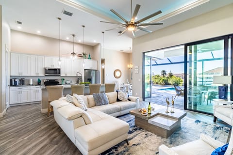Gulf Coast Retreat: 3BR Waterfront | Heated Pool