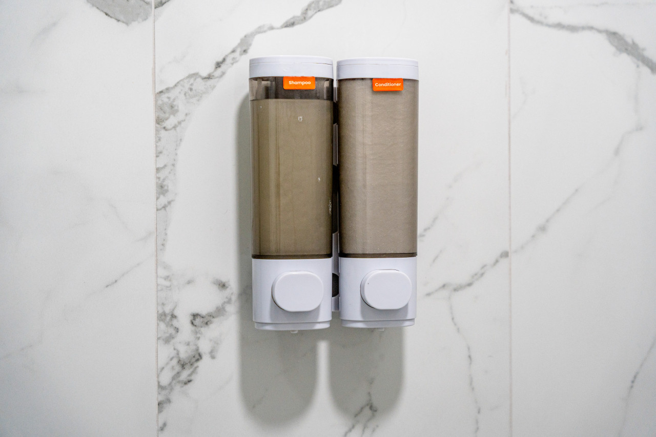 3BR Coastal Oasis: Waterfront Home with Pool - Port Charlotte