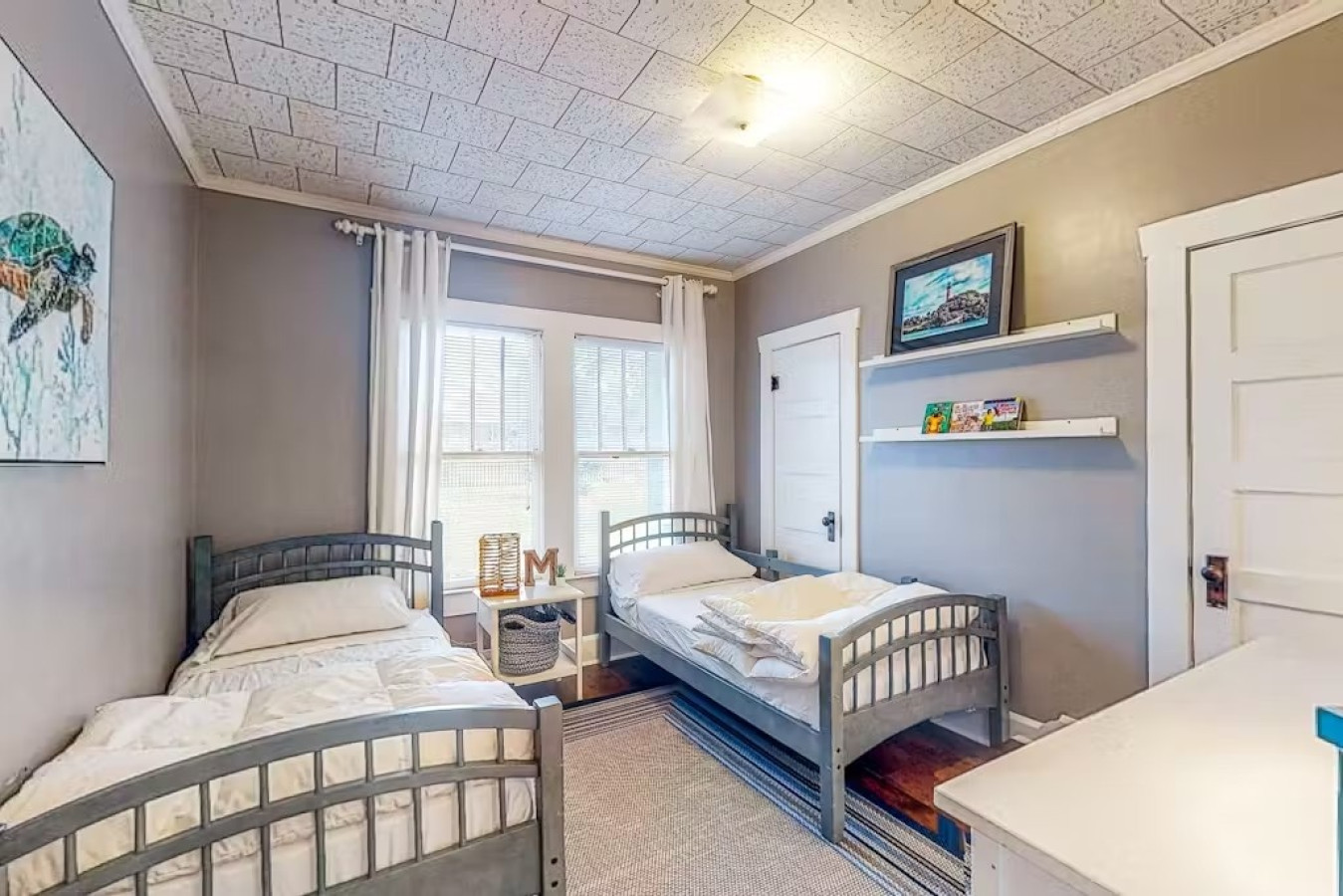 private-8br-oasis-with-pool-spa-treehouse/