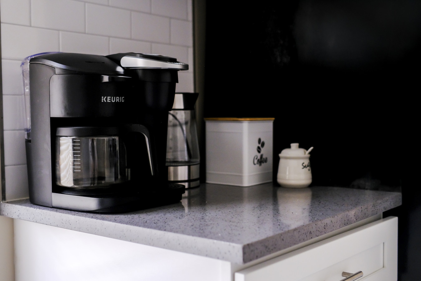 sleeps-4-*-new-modern-1br-*-workspace/