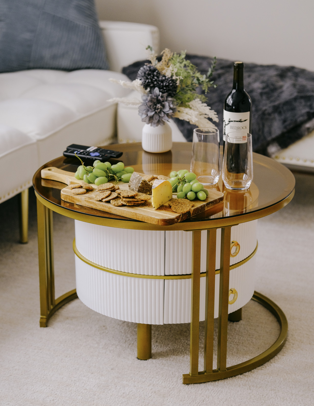 sleeps-7-*-huge-projector-*-designated-workspace/