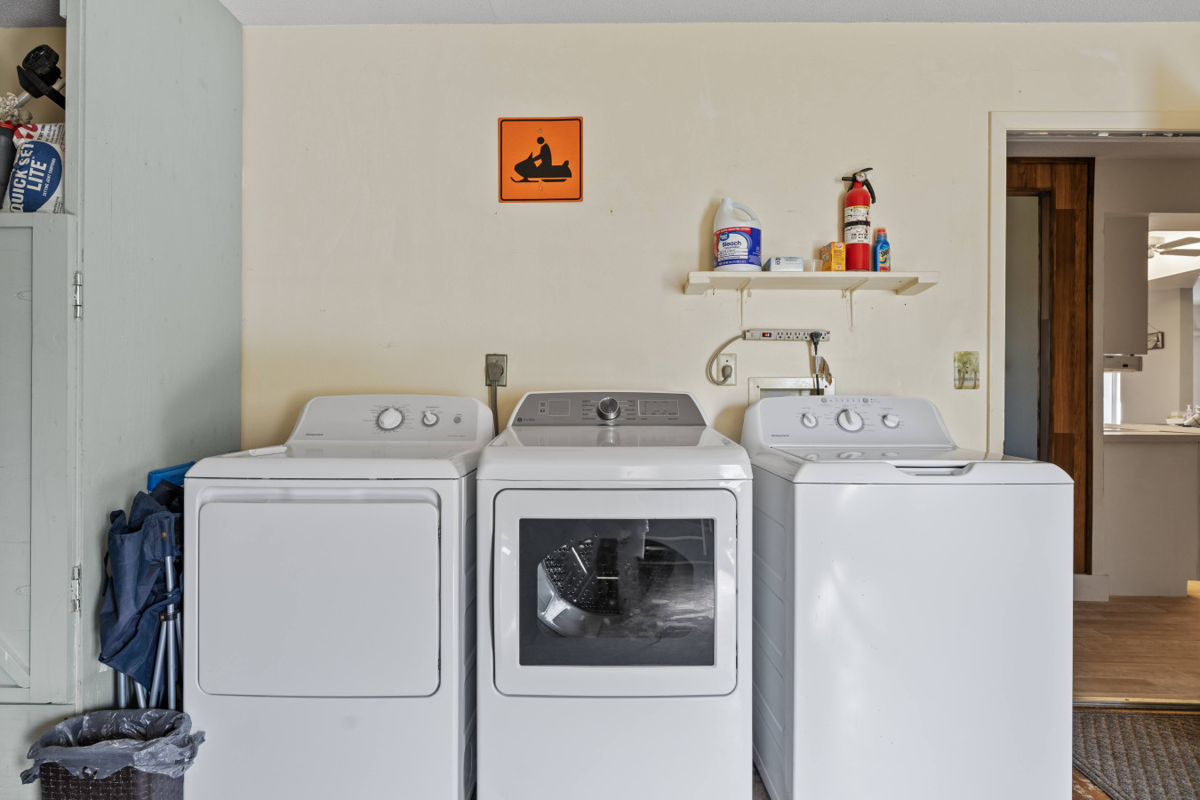 Waterfront •  Canal View • Games • King Bed - Port Charlotte