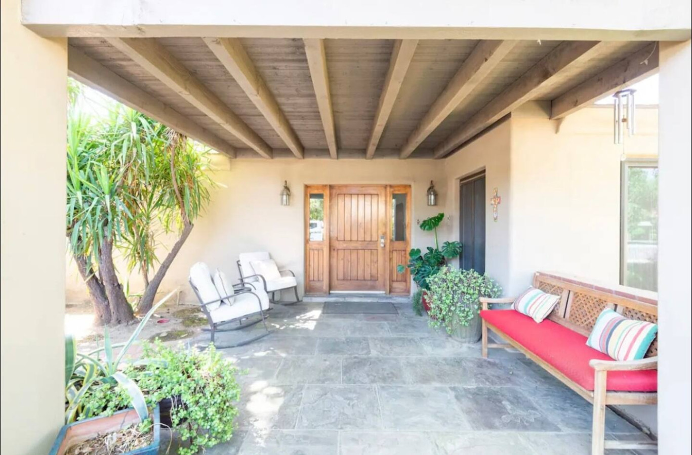 Desert Oasis: 5BR Home with Pool & Firepit - Phoenix