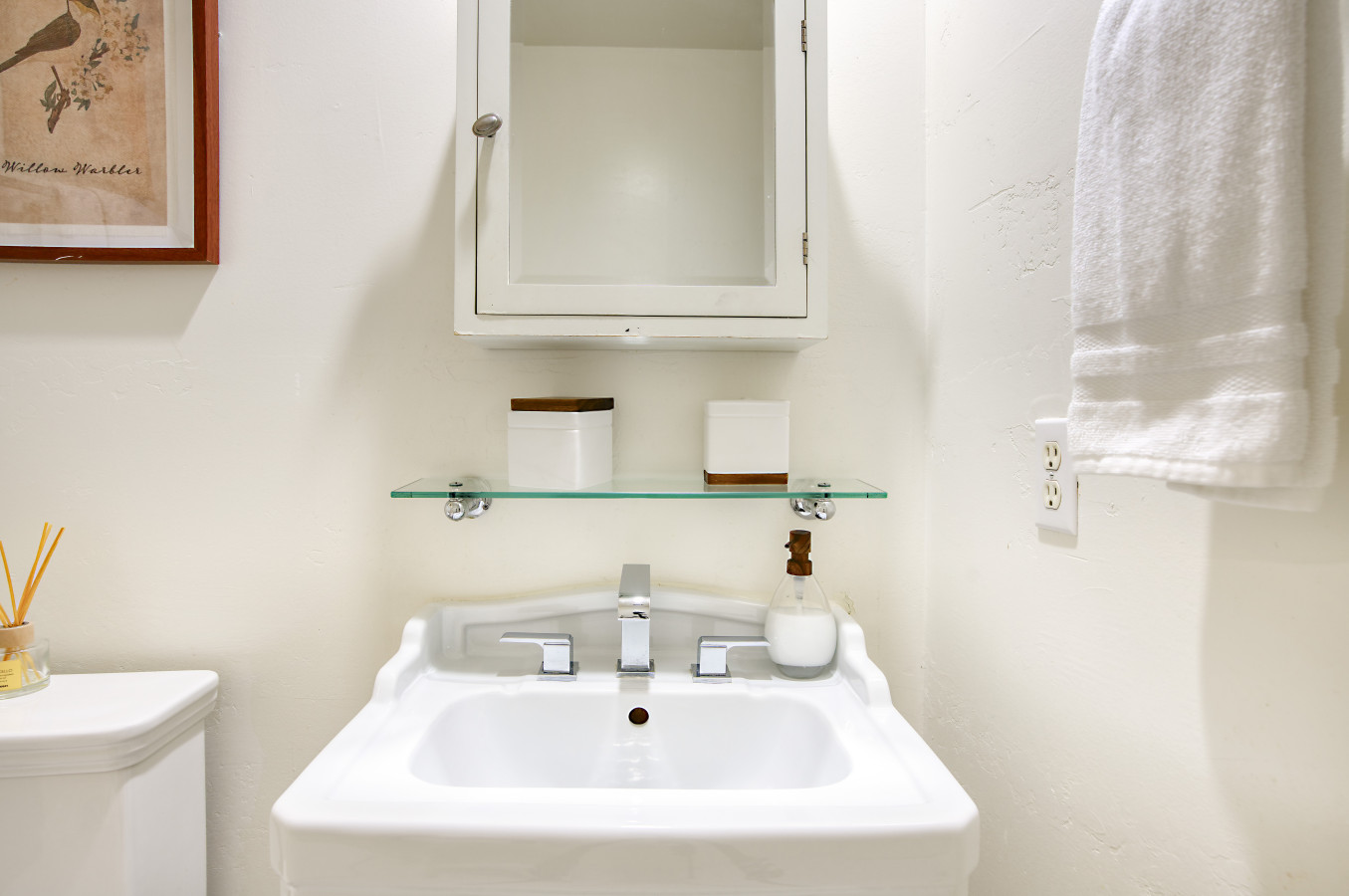 Desert Oasis: 5BR Home with Pool & Firepit - Phoenix