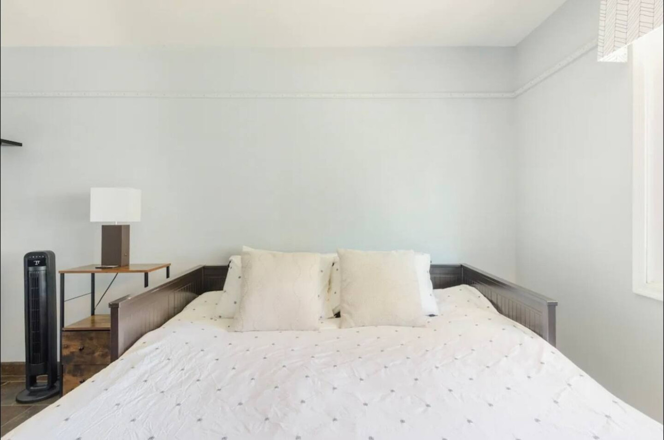 Desert Oasis: 5BR Home with Pool & Firepit - Phoenix