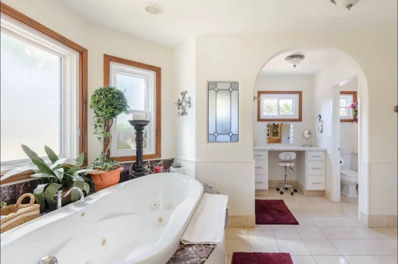 Desert Oasis: 5BR Home with Pool & Firepit - Phoenix