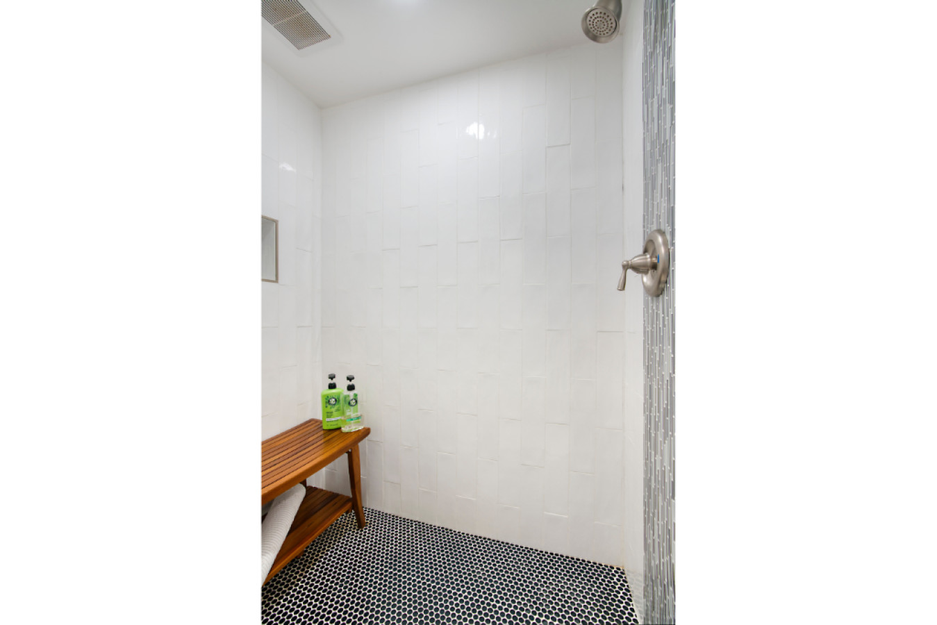 Desert Oasis: 5BR Home with Pool & Firepit - Phoenix