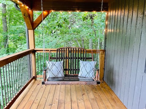 SkyBarn on Rocky Knob - Views Relaxation Adventure