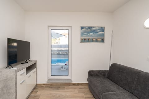 Apartments Cozy - Unit 376703-13