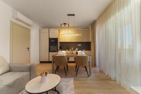 Apartments Bila - Unit 376716-13