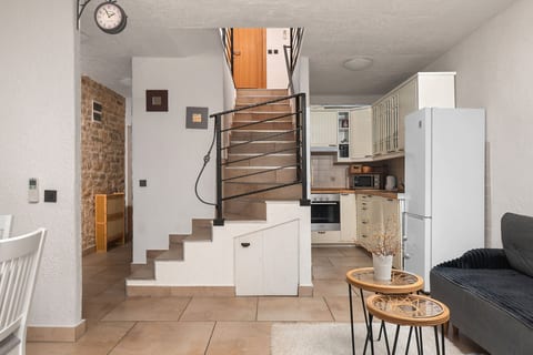 House Toma - Unit 376760-13