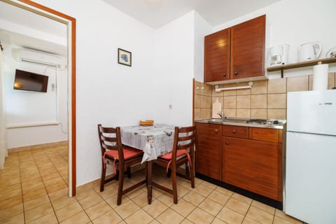 Apartments Josip R - Unit 376764-13