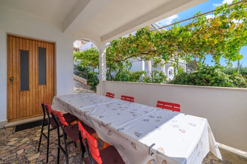 Apartments Josip R - Unit 376769-13