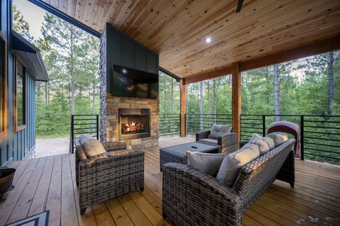 Relax outside, watch your favorite sporting even, or relax by the fire