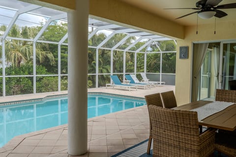 Villa Lahaina | Heated Pool