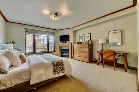 First Tracks Lodge 1 BR