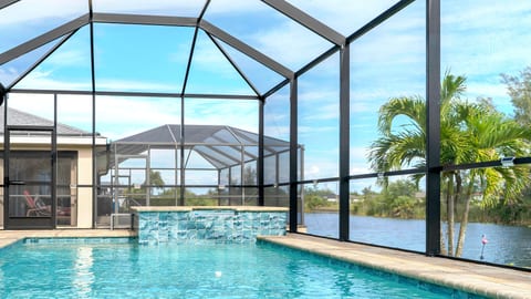 Villa Teal Paradise | Pool & Spa | Canal Front | Golf Course