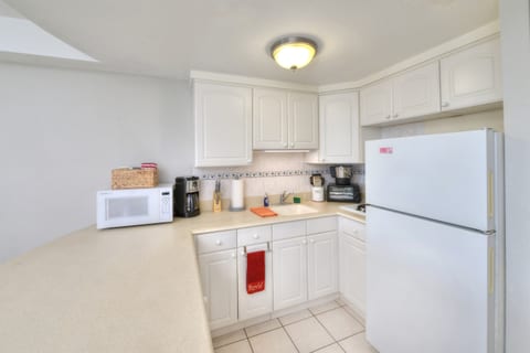 317 - Daytona Beach Resort - Oceanfront - Monthly Specials