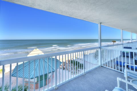 317 - Daytona Beach Resort - Oceanfront - Monthly Specials
