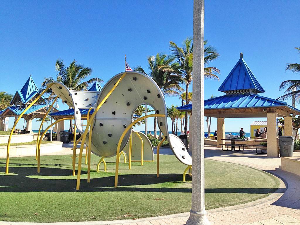 Hollywood North Beach Park (Approx. 3.5 miles)