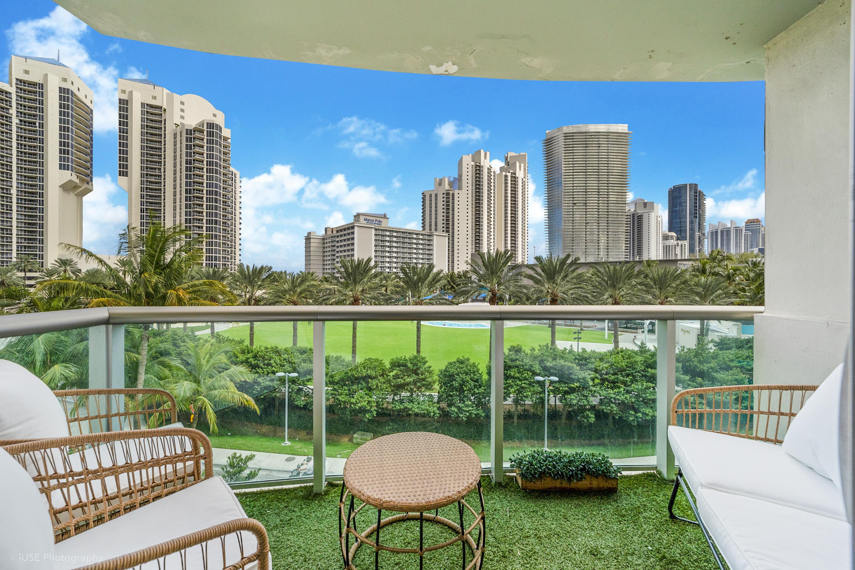 sunny-isles-beachfront-oasis-or-modern-and-spacious/