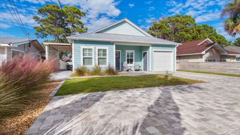 Chasing Sunsets 3 Bed 2 Bath Sleeps 7
